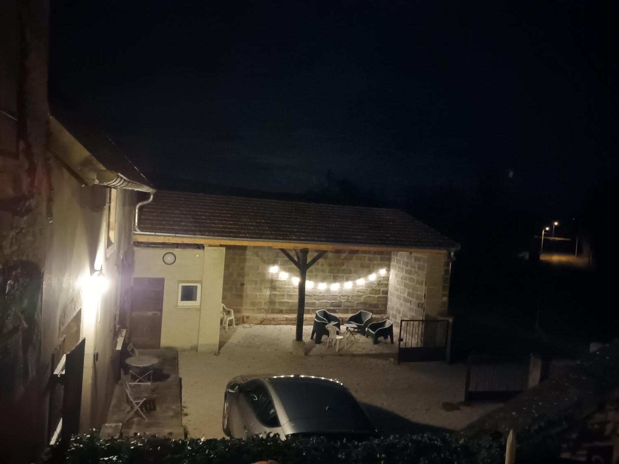 Au calme Lalheue Exterior foto